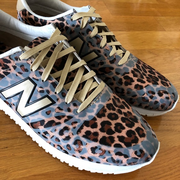 new balance leopard print 420 sneakers